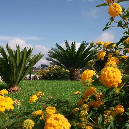 Ξενοδοχείο Artemisia 3*