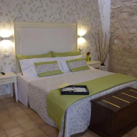 Artemisia 3* Puntarazzi